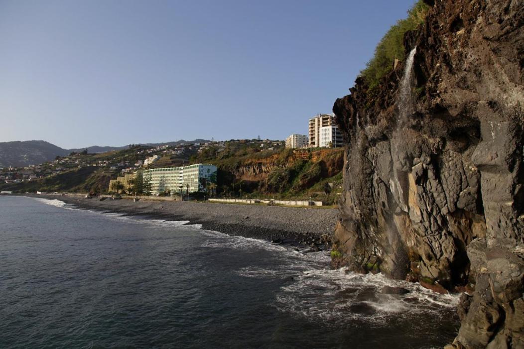 Beach Flat - Apartamento Praia Doca Do Cavacas Funchal  Exterior photo